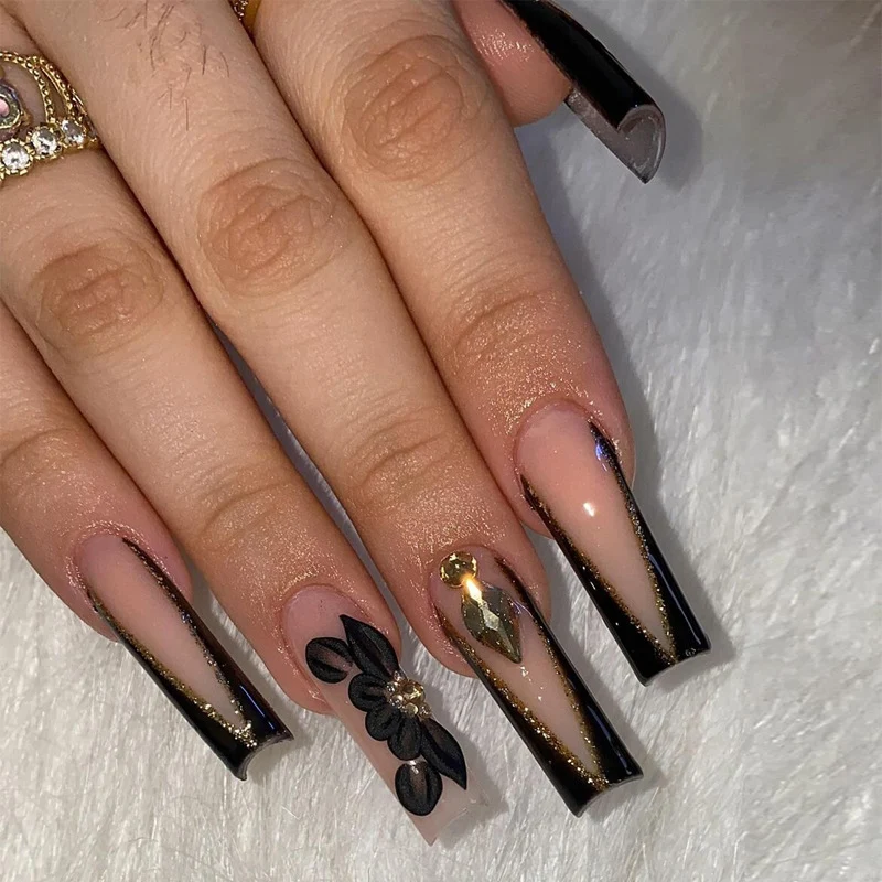 Glamorous Glittery Stiletto Press-On Nails Stornfield