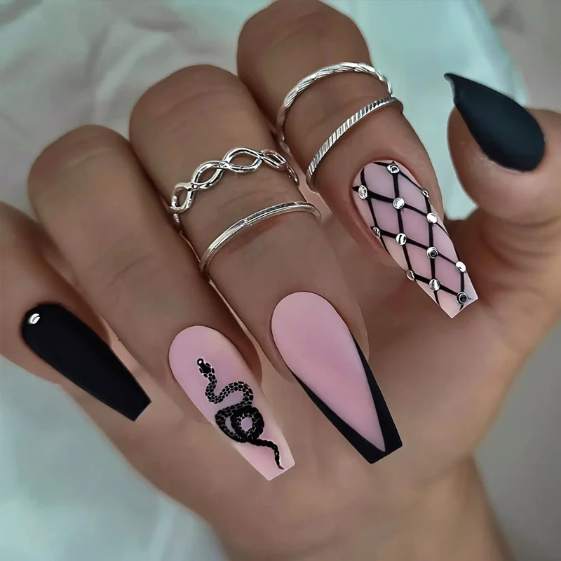 Glamorous Glittery Stiletto Press-On Nails Stornfield