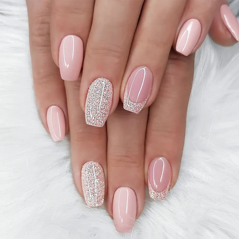 Glamorous Glittery Stiletto Press-On Nails Stornfield