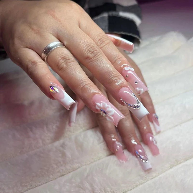 Glamorous Glittery Stiletto Press-On Nails Stornfield