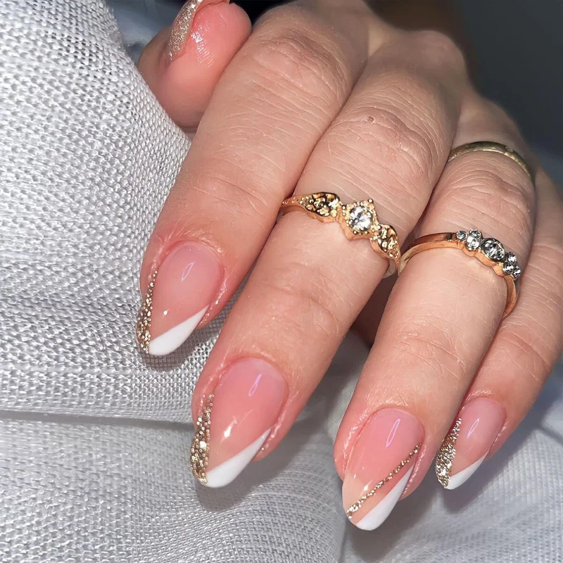 Glamorous Glittery Stiletto Press-On Nails Stornfield