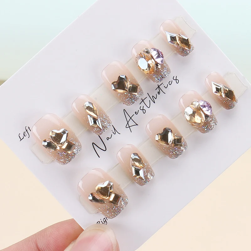 Glamorous 3D Nail Art Press-On Set Stornfield