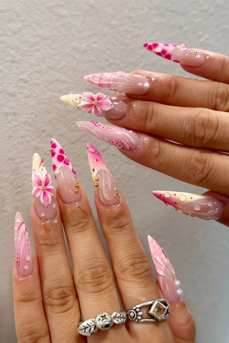 Floral Stiletto Press-On Nail Set with Artistic Design Stornfield
