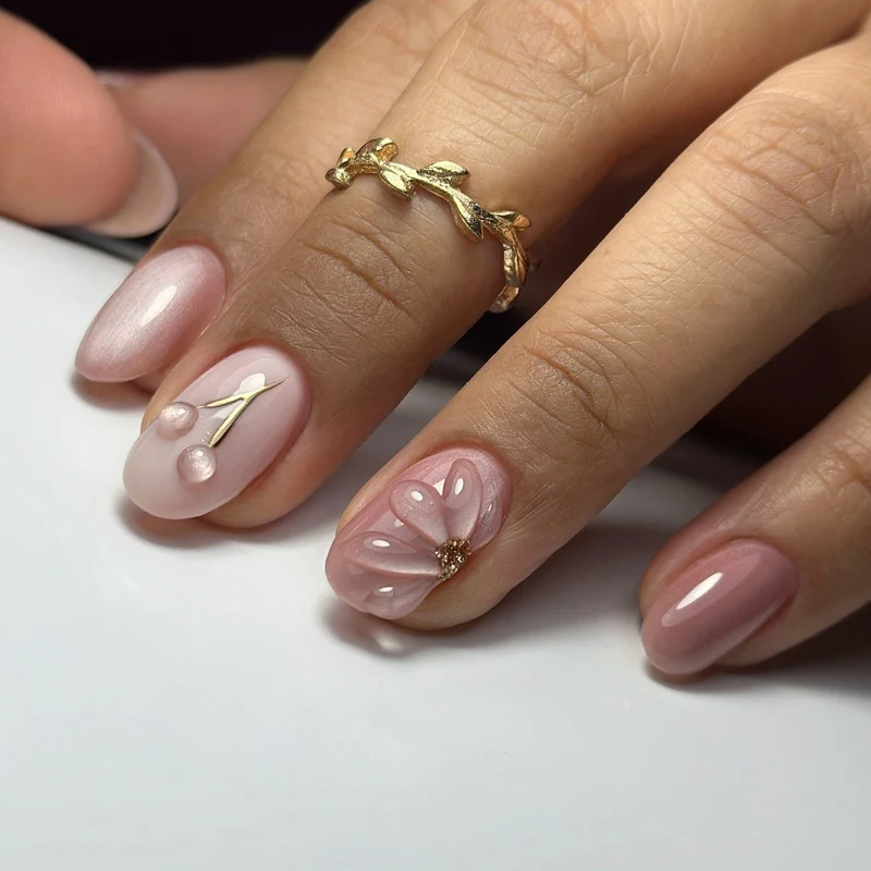 Floral Embellished Press-On Nails Stornfield