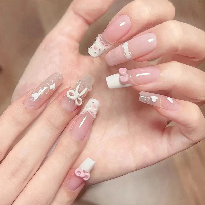 Elegant Press-On Nail Set with Glitter and Gloss Finish Stornfield