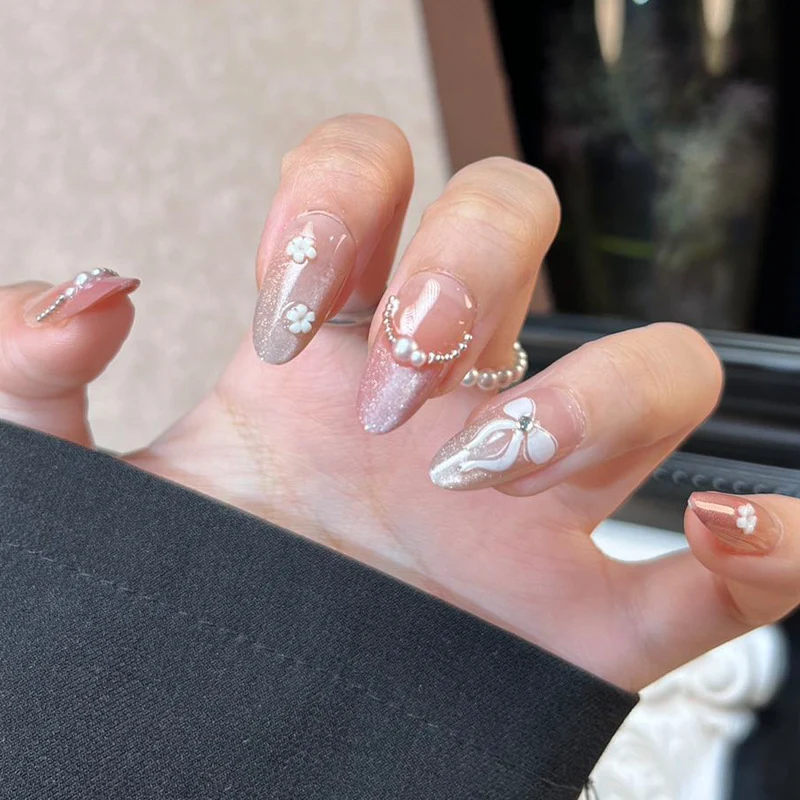 Elegant Press-On Nail Set with Glitter and Gloss Finish Stornfield