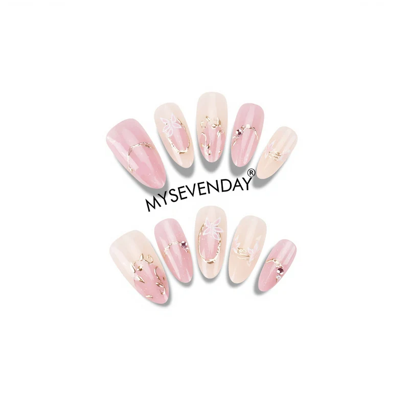 Floral Designed Press-On Nail Set Stornfield