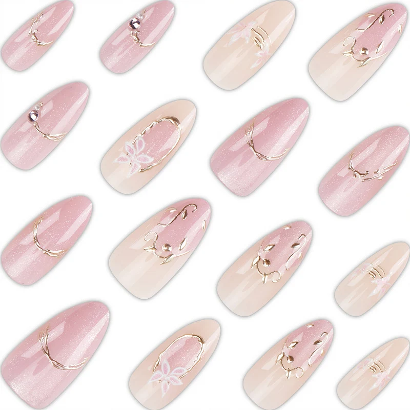 Floral Designed Press-On Nail Set Stornfield