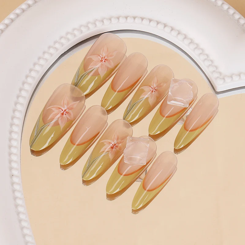Floral Design Press-On Nails Set Stornfield