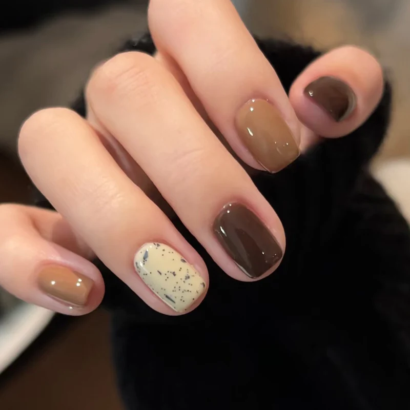 Elegant Nail Art Set Stornfield