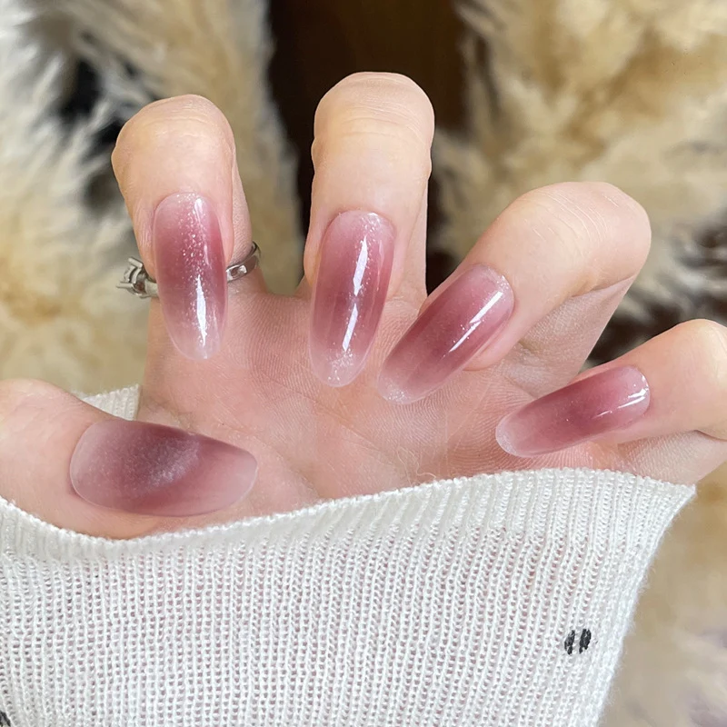 Elegant Nail Art Press-On Nails Stornfield