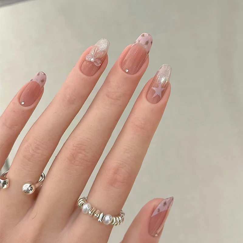 Elegant Nail Art Press-On Nails Stornfield