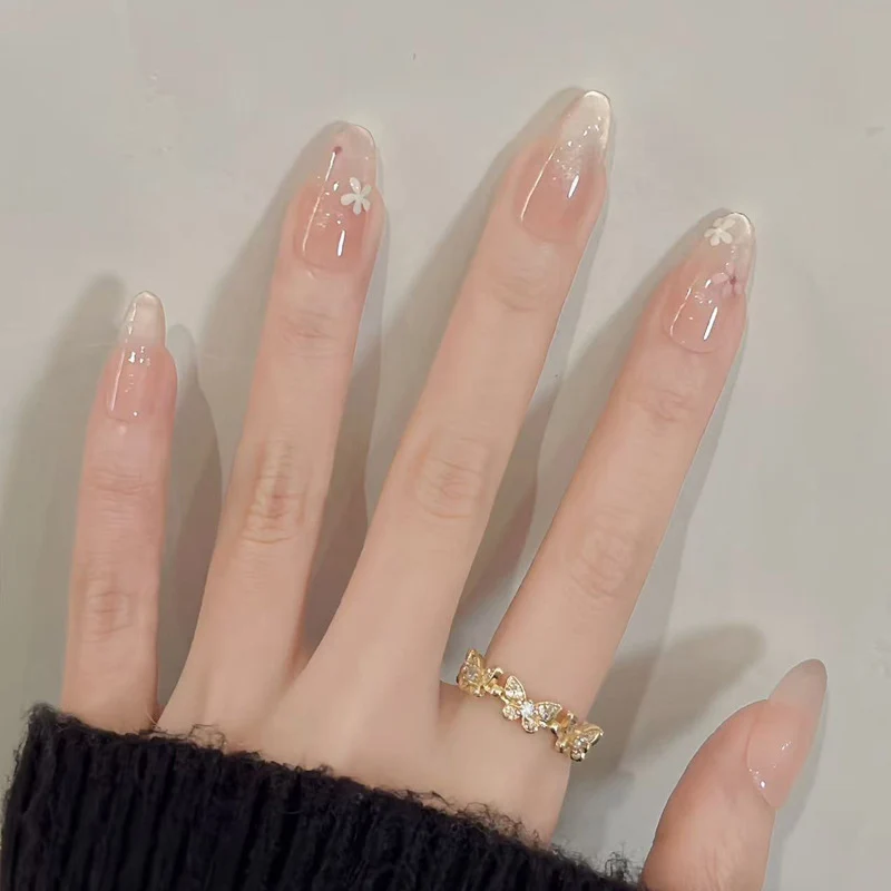 Elegant Nail Art Press-On Nails Stornfield