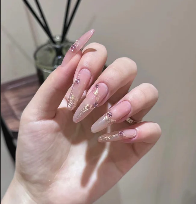 Elegant Long Press-On Nails Set with Artistic Tips Stornfield