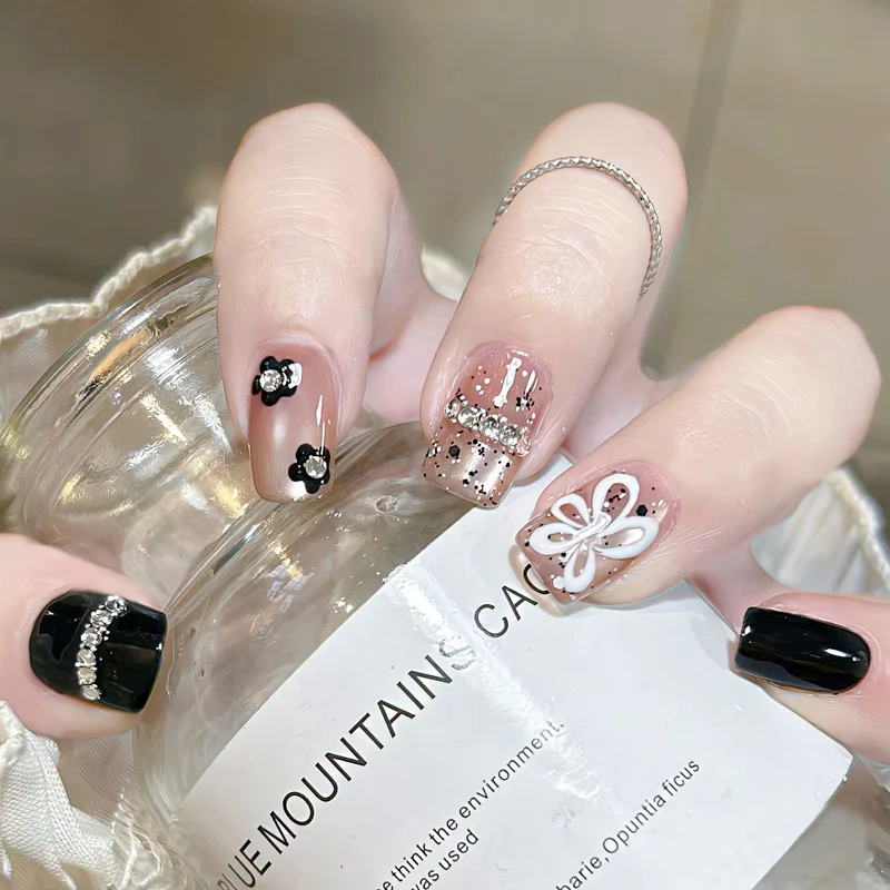Elegant Long Press-On Nails Set with Artistic Tips Stornfield