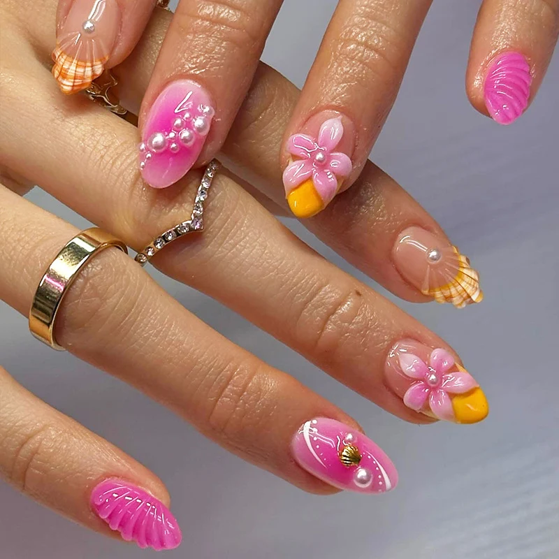 Elegant Heart-Designed Press-On Nail Tips Stornfield