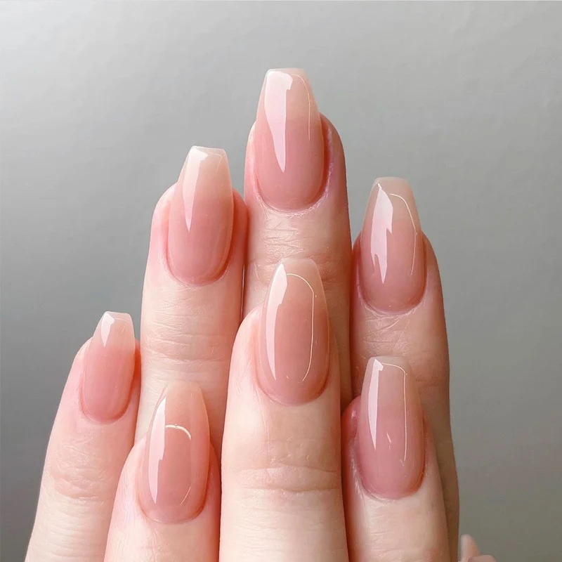 Elegant Heart-Designed Press-On Nail Tips Stornfield