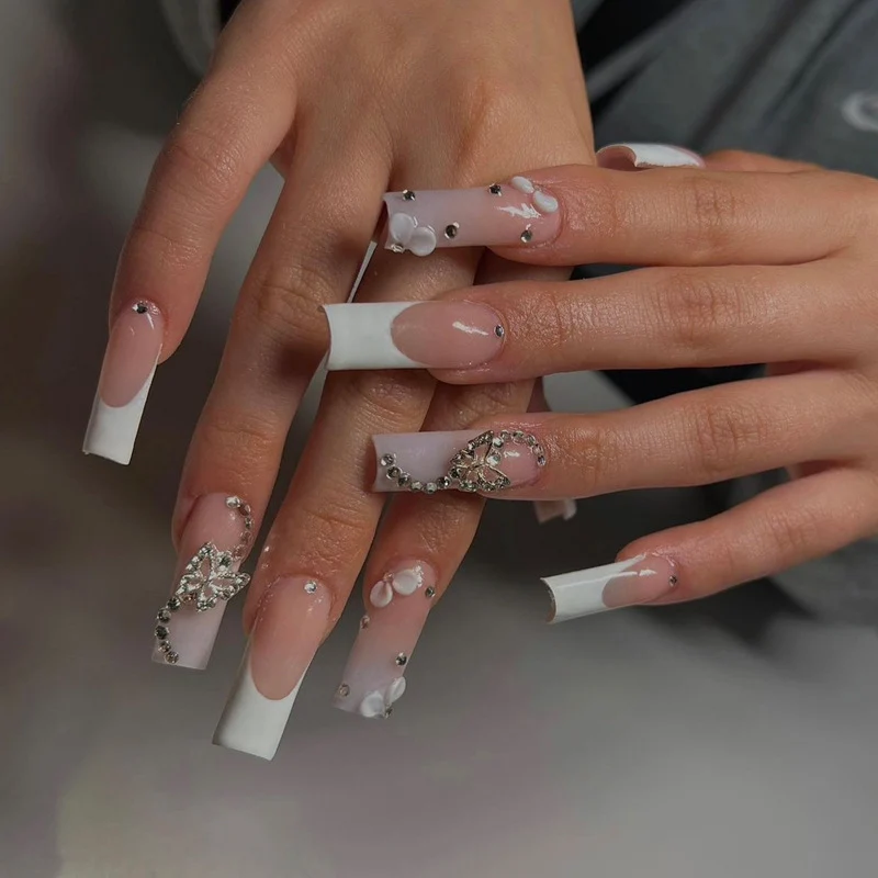Elegant Heart-Designed Press-On Nail Tips Stornfield