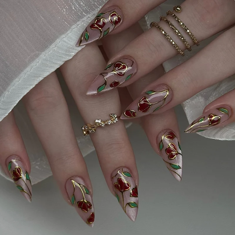 Elegant Heart-Designed Press-On Nail Tips Stornfield