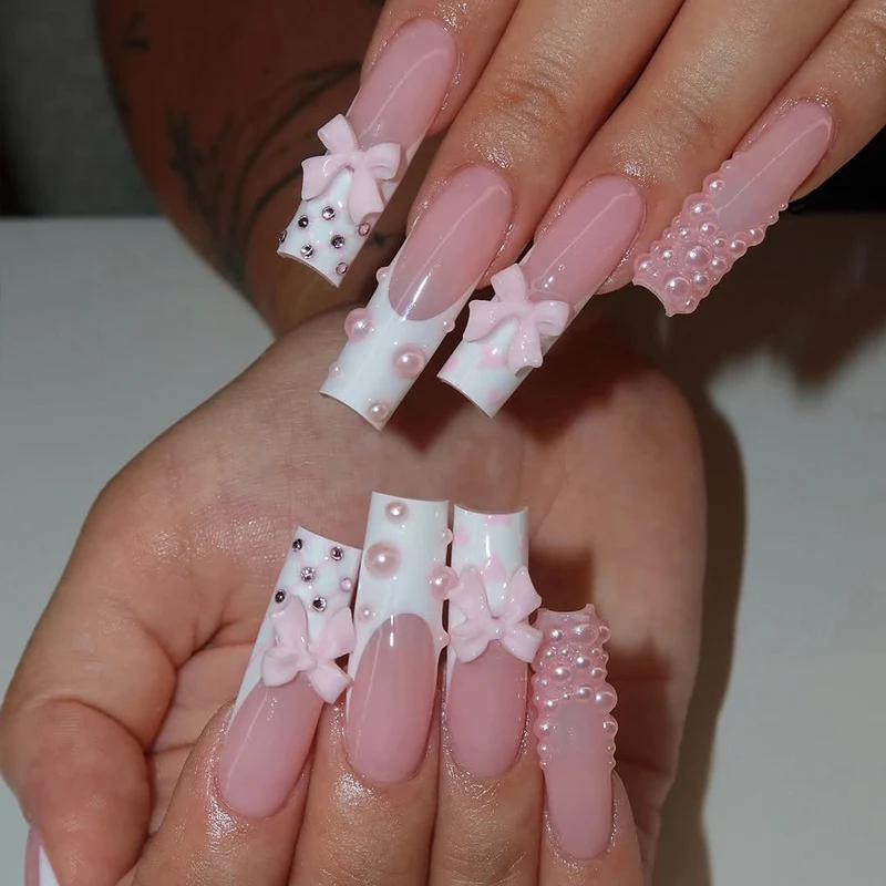 Elegant Heart-Designed Press-On Nail Tips Stornfield