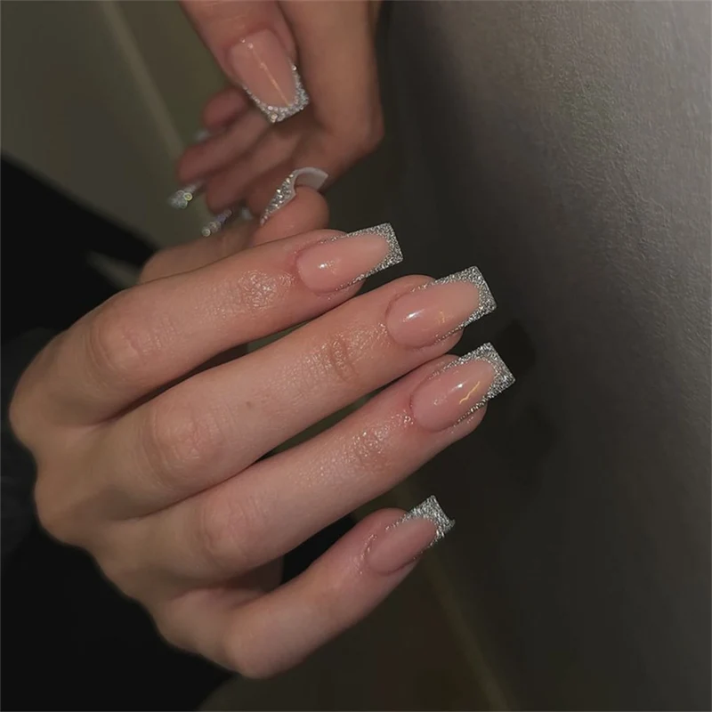 Elegant Heart-Designed Press-On Nail Tips Stornfield