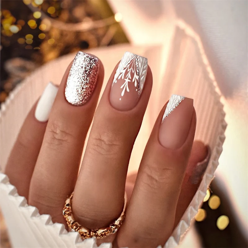 Elegant Heart-Designed Press-On Nail Tips Stornfield
