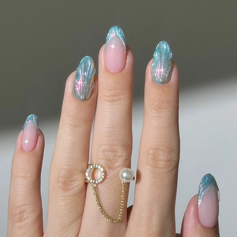 Elegant Heart-Designed Press-On Nail Tips Stornfield