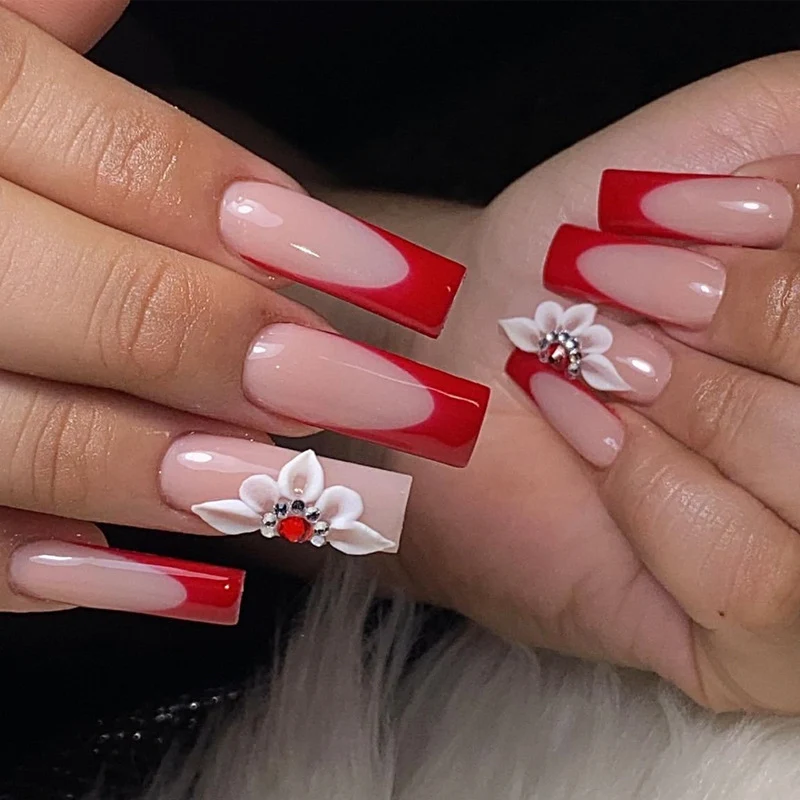 Elegant Heart-Designed Press-On Nail Tips Stornfield