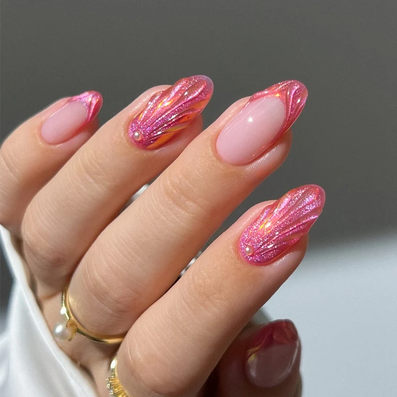 Elegant Heart-Designed Press-On Nail Tips Stornfield