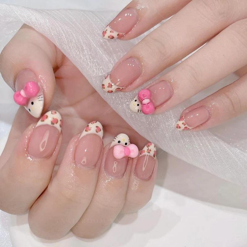 Whimsical Decorative Press-On Nail Set with 3D Accents Stornfield