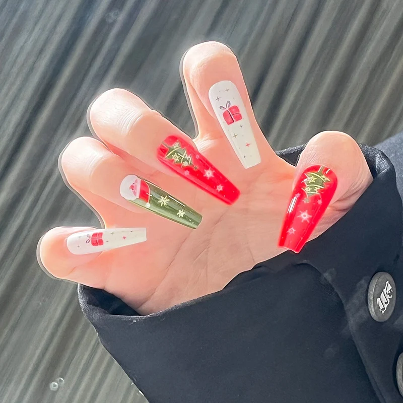 Festive Themed Press-On Nails Stornfield
