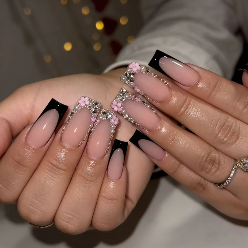 Elegant Stiletto Press-On Nail Art with Rhinestone Accents Stornfield