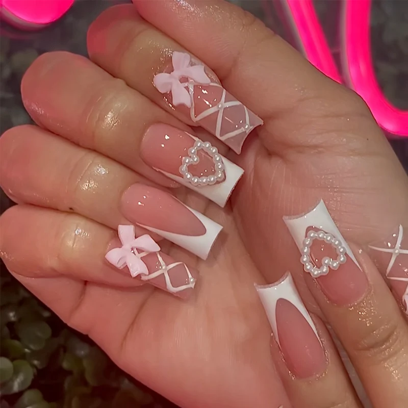 Elegant Stiletto Press-On Nail Art with Rhinestone Accents Stornfield