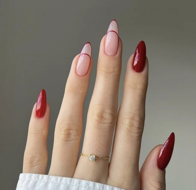 Elegant Stiletto Press-On Nail Art with Rhinestone Accents Stornfield