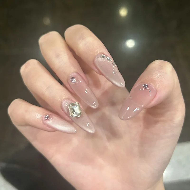 Elegant Stiletto Press-On Nail Art Set with Glittering Accents Stornfield