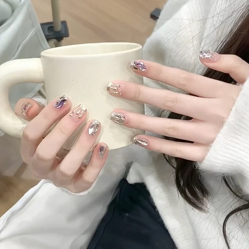 Elegant Sculpted Press-On Nails Stornfield