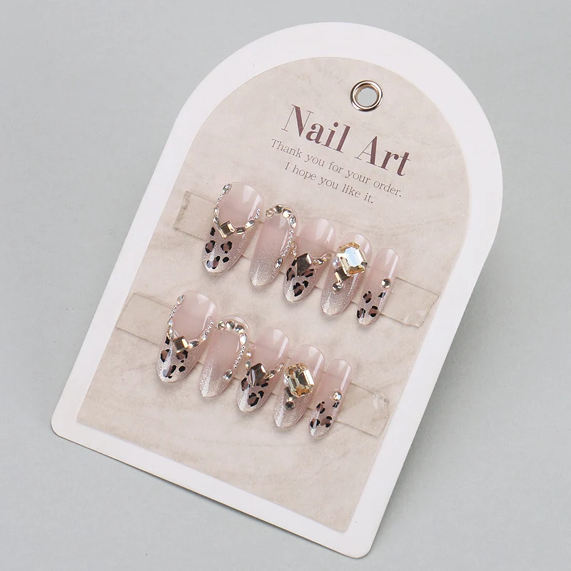 Elegant Press-On Nail Tips with Gold Accents Stornfield
