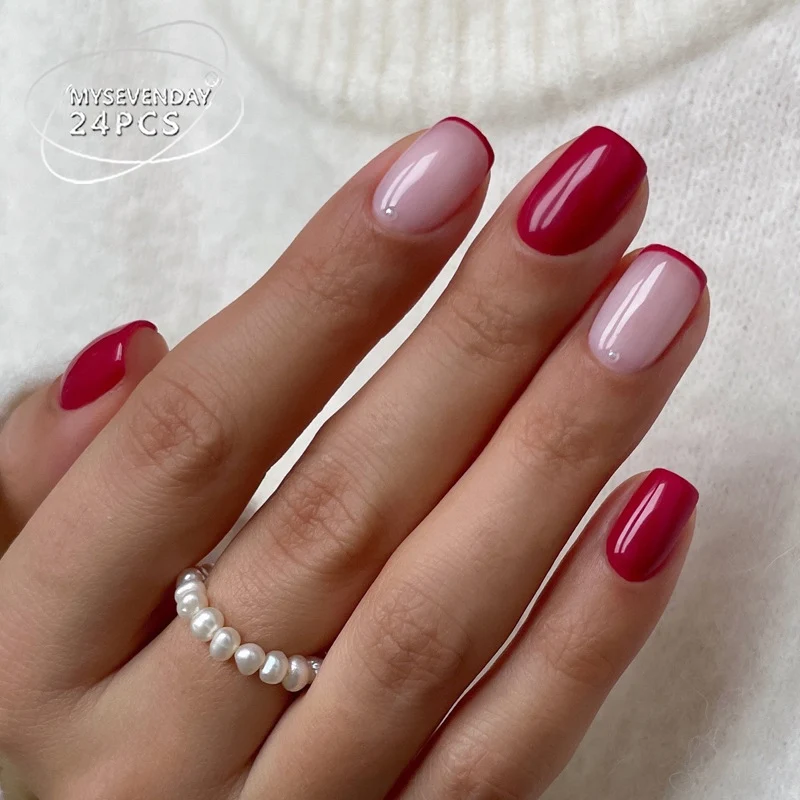 Elegant Press-On Nail Tips with French Tip Design Stornfield
