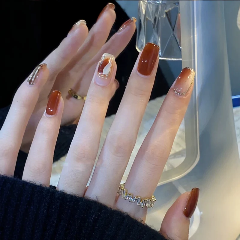 Elegant Press-On Nail Set with Sparkling Tip Accents Stornfield