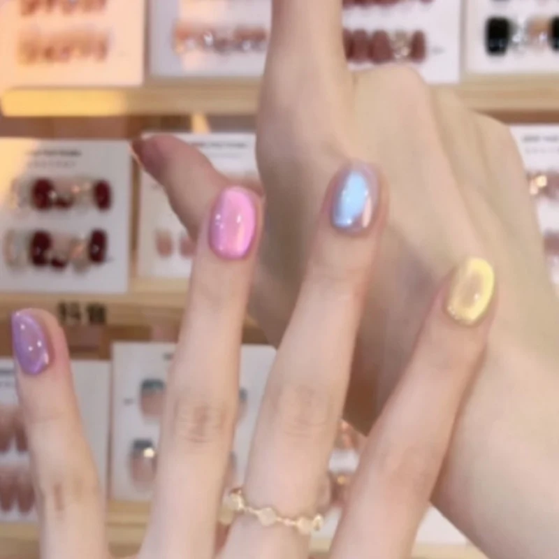 Premium Pastel Ombre Press-On Nail Set Stornfield