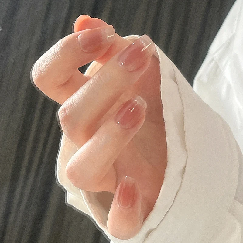 Premium Natural Press-On Nail Set Stornfield