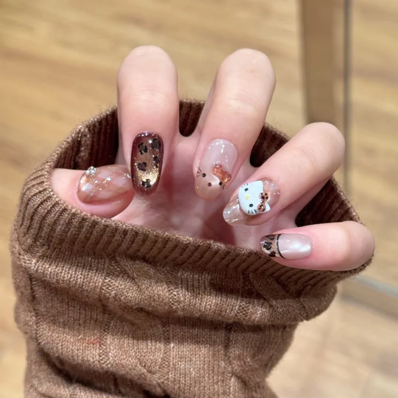 Premium Glittery Press-On Nail Set Stornfield