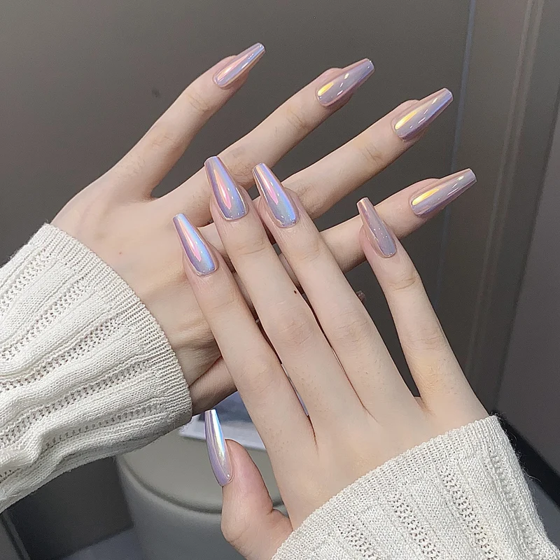 Glossy Nail Set Stornfield
