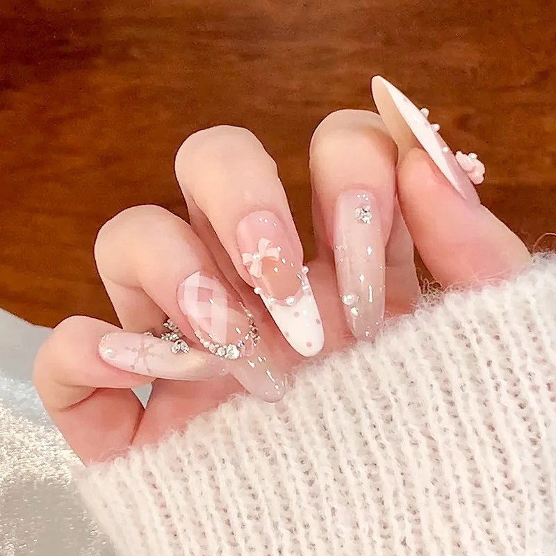 Glossy Nail Set Stornfield