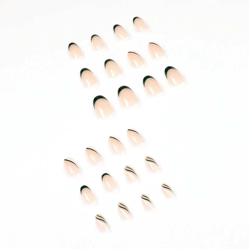 Artful Nail Art with Stylish Tips Stornfield
