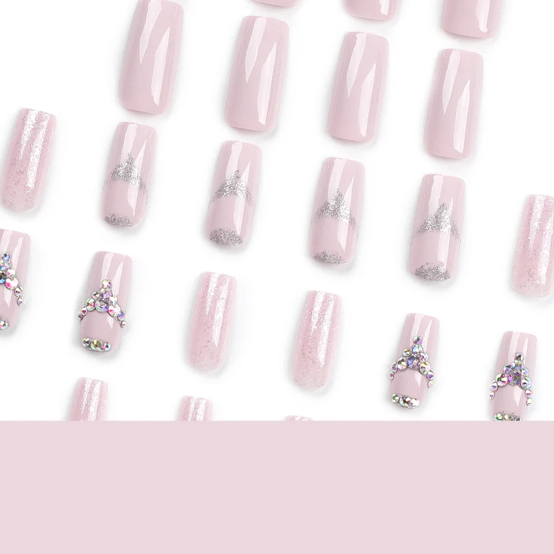 Artful Nail Art with Rhinestone Embellishments Stornfield