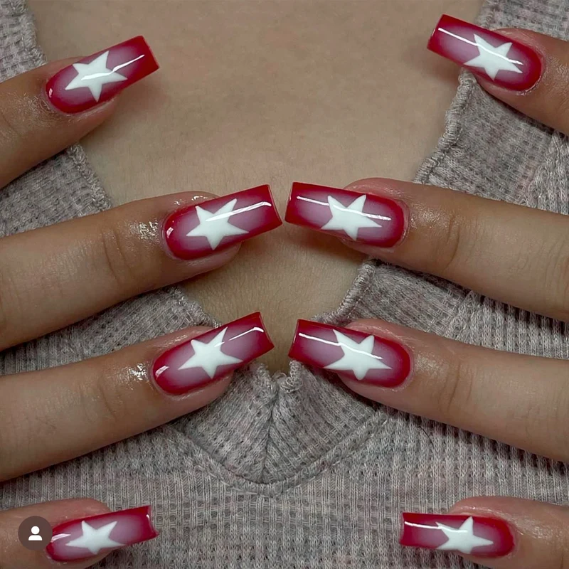 Artful Nail Art with Star Pattern Stornfield