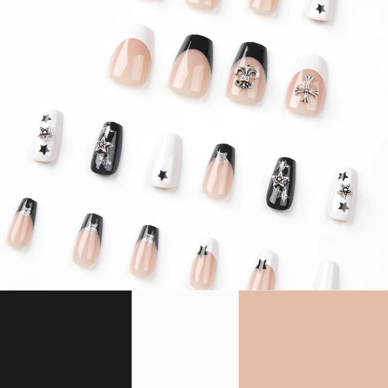 Artful nail art with star motifs and glitter accents Stornfield