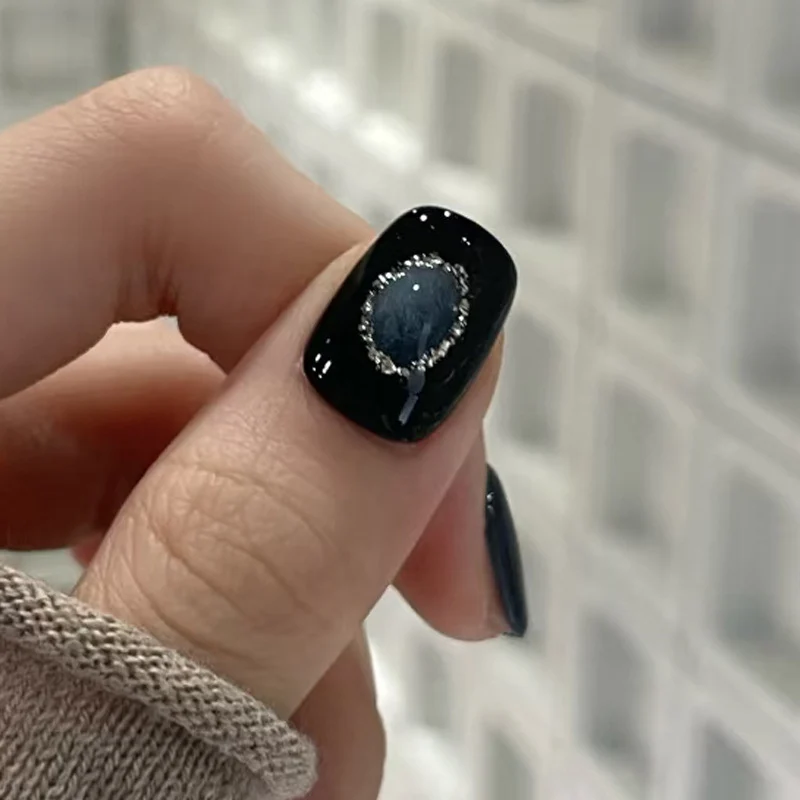 Künstlerische Druck-Nägel mit glitzerndem Sternmotiv Karnz
