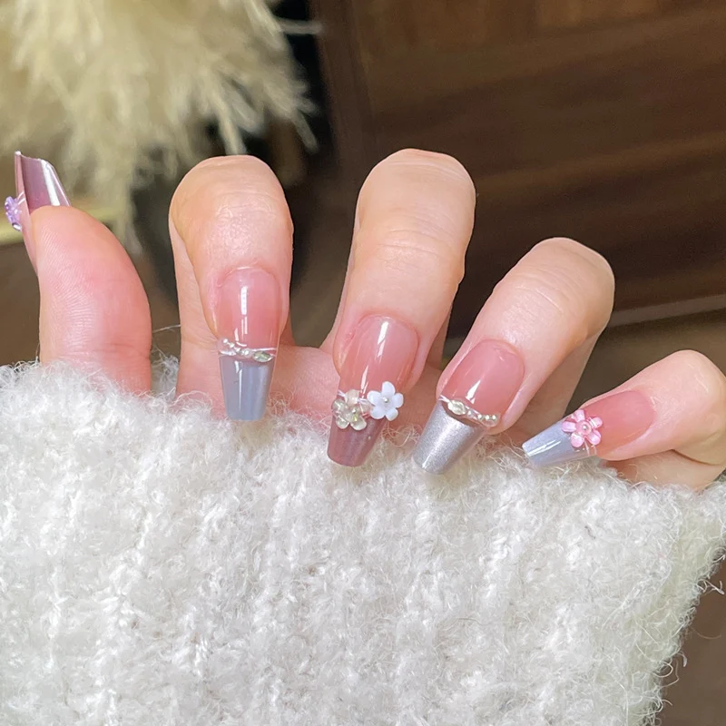 Ornate Floral Press-On Nail Art Stornfield